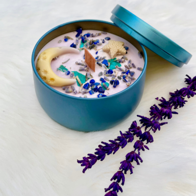 Bougie lavande avec lapis-lazuli