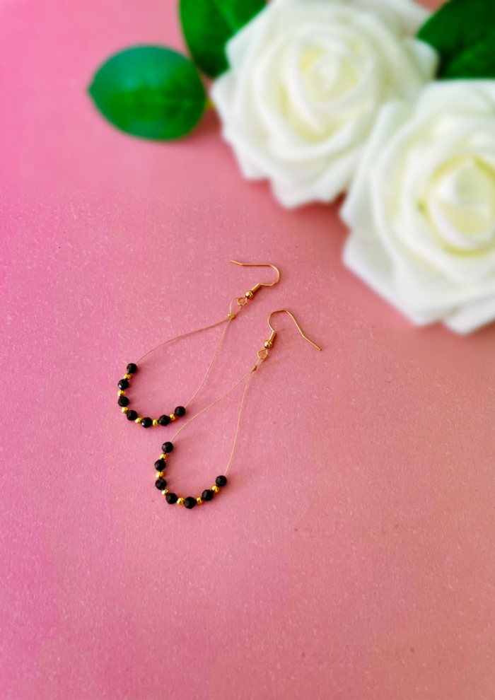 Boucles d'oreilles en spinelle noire